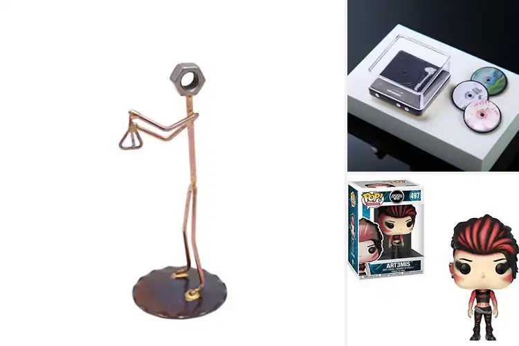 Detailed view of Best Player Collectibles